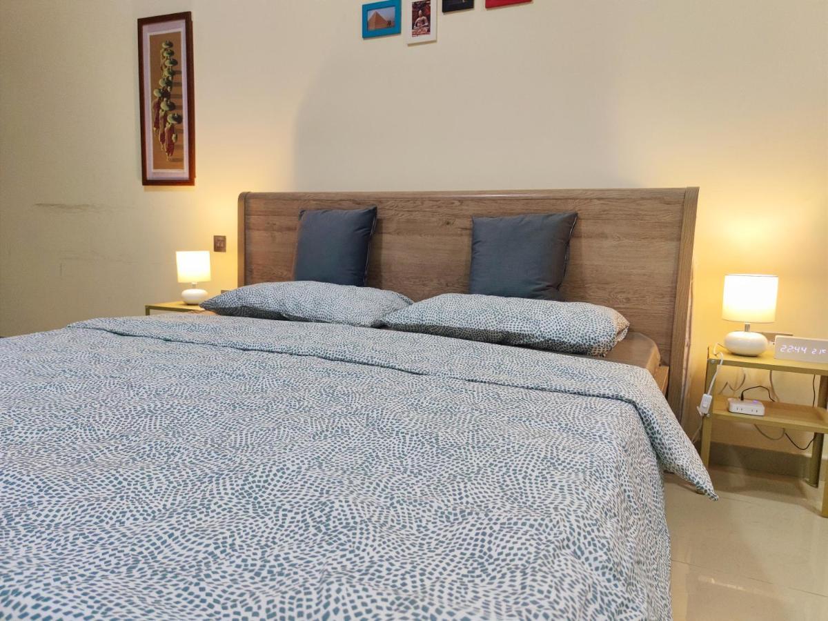Abu Dhabi Cozy Mangrove View, Seaview 1 Bedroom 1 Partition Apartment Not Hotel Bagian luar foto