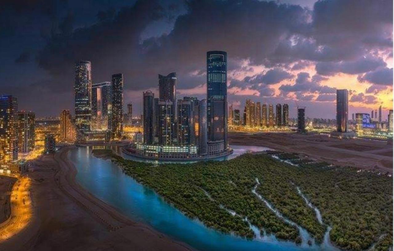Abu Dhabi Cozy Mangrove View, Seaview 1 Bedroom 1 Partition Apartment Not Hotel Bagian luar foto